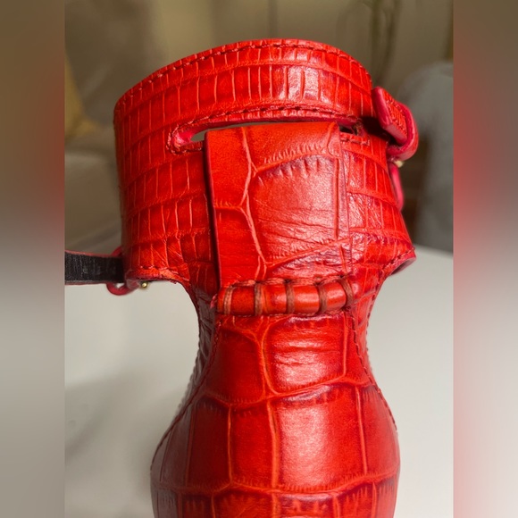 The red Queen 😍 - Picture 9 of 11